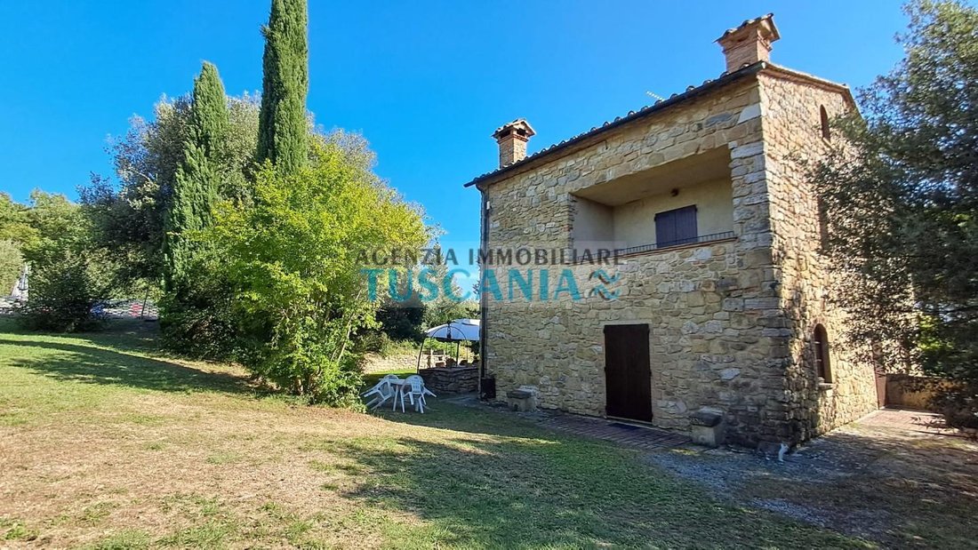 Autres à Volterra, Toscane, Italie 4 - 17294118