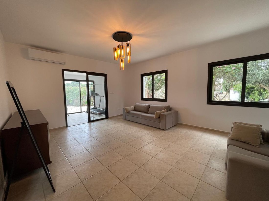 Villa in Kouklia, Paphos, Cyprus 2 - 17989434