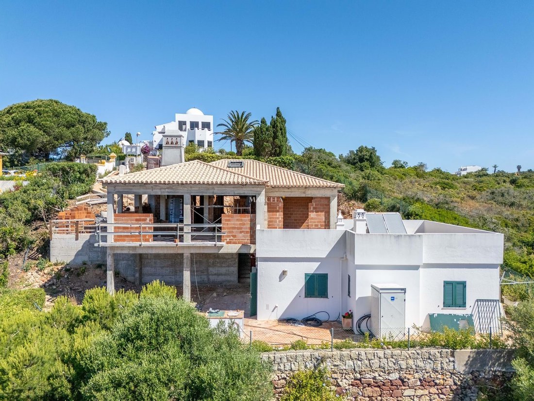 Villa in Lagoa e Carvoeiro, Algarve, Portugal 3 - 17986779
