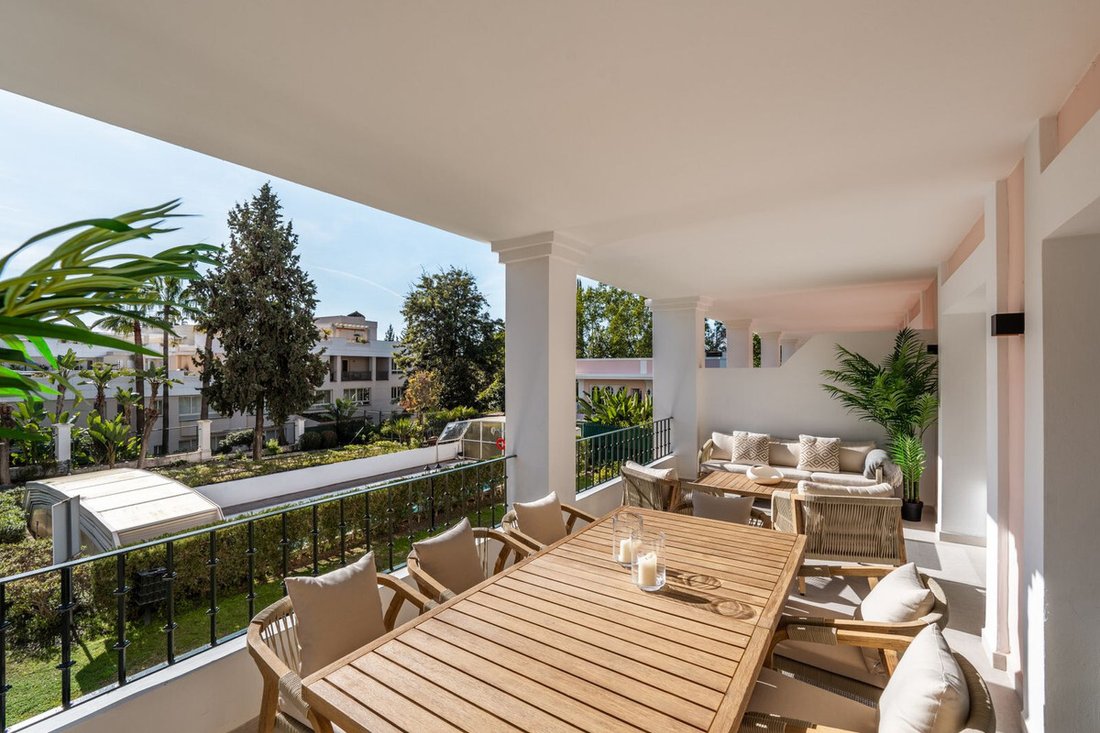 Penthouse in Puerto Banus, Marbella, Spain 1 - 17986161