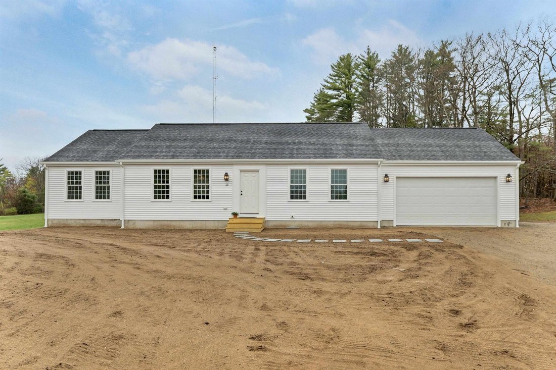 House in Franklin, New Hampshire, United States 2 - 17990685