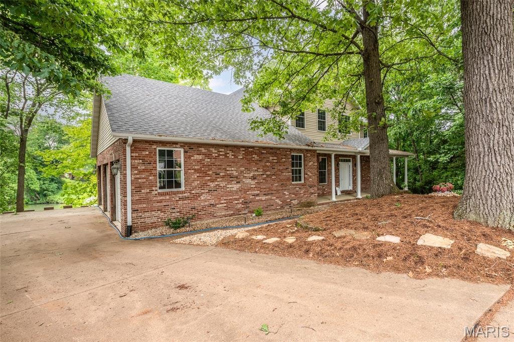House in Collinsville, Illinois, United States 3 - 17988369