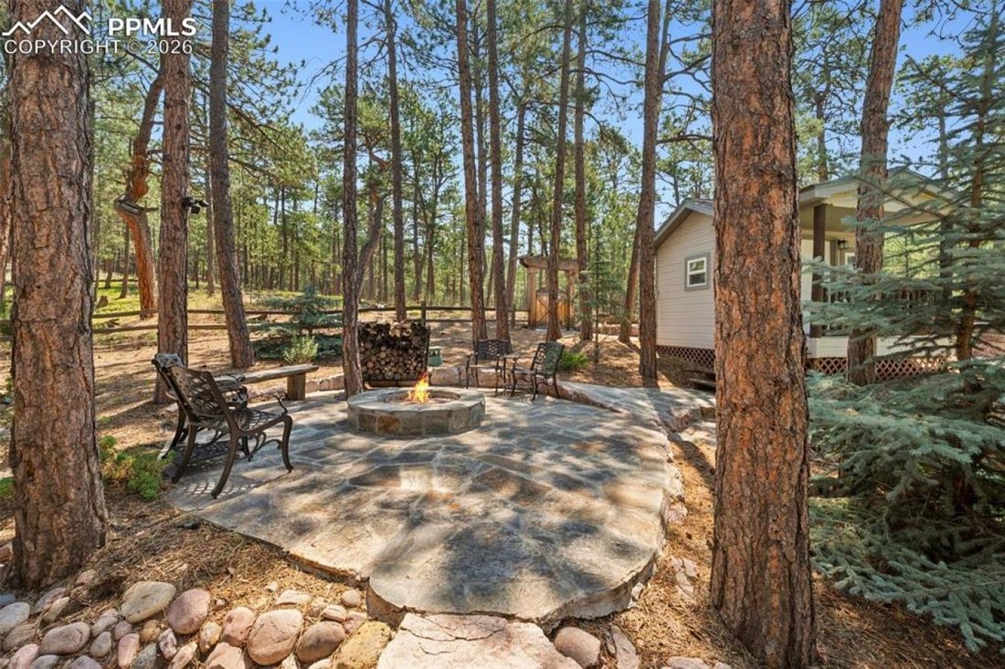 House in Colorado Springs, Colorado, United States 5 - 17991412