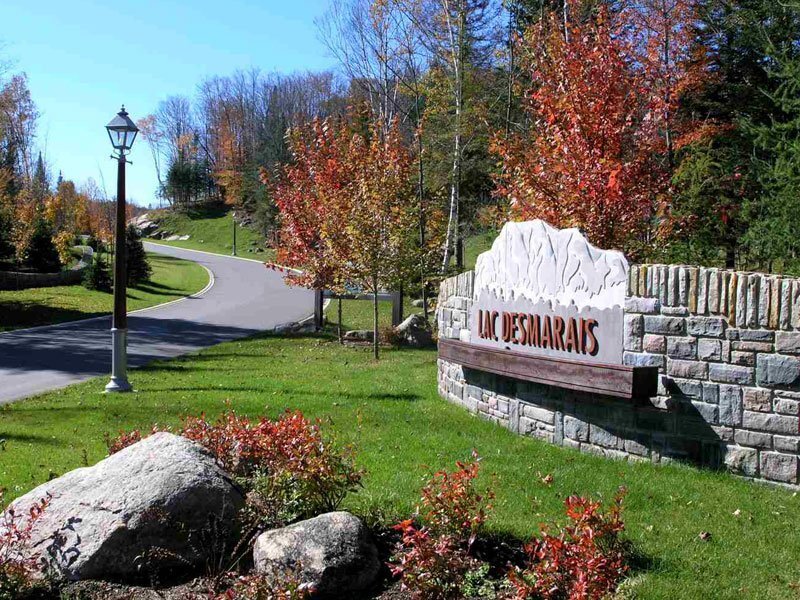 Land in Mont-Tremblant, Quebec, Canada 5 - 17071007