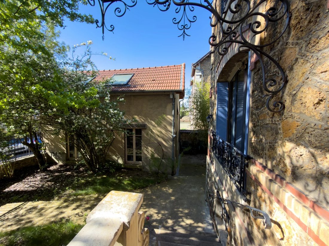 House in Carette-Eglise, Villemomble, France 2 - 17735796