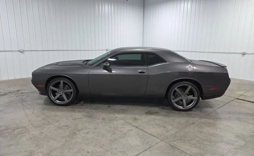 2017 Dodge Challenger SXT Coupe 2D in Sioux falls, SD, United States 1