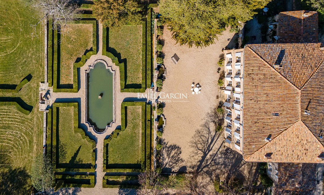 Villa in Granettes-Jauberte-Sainte Anne, Aix-en-Provence, France 3 - 17986574