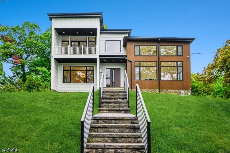 House in Millburn, New Jersey, United States 1 - 17995594