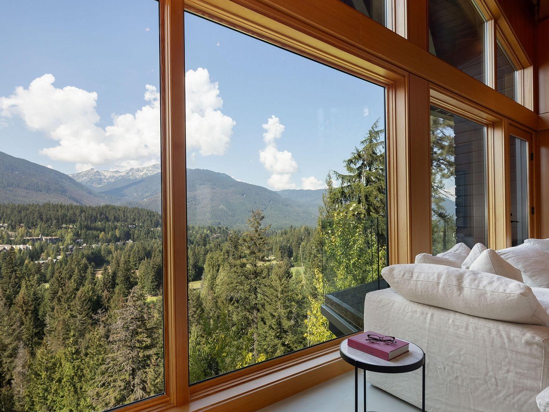 House in Whistler, British Columbia, Canada 5 - 17990311