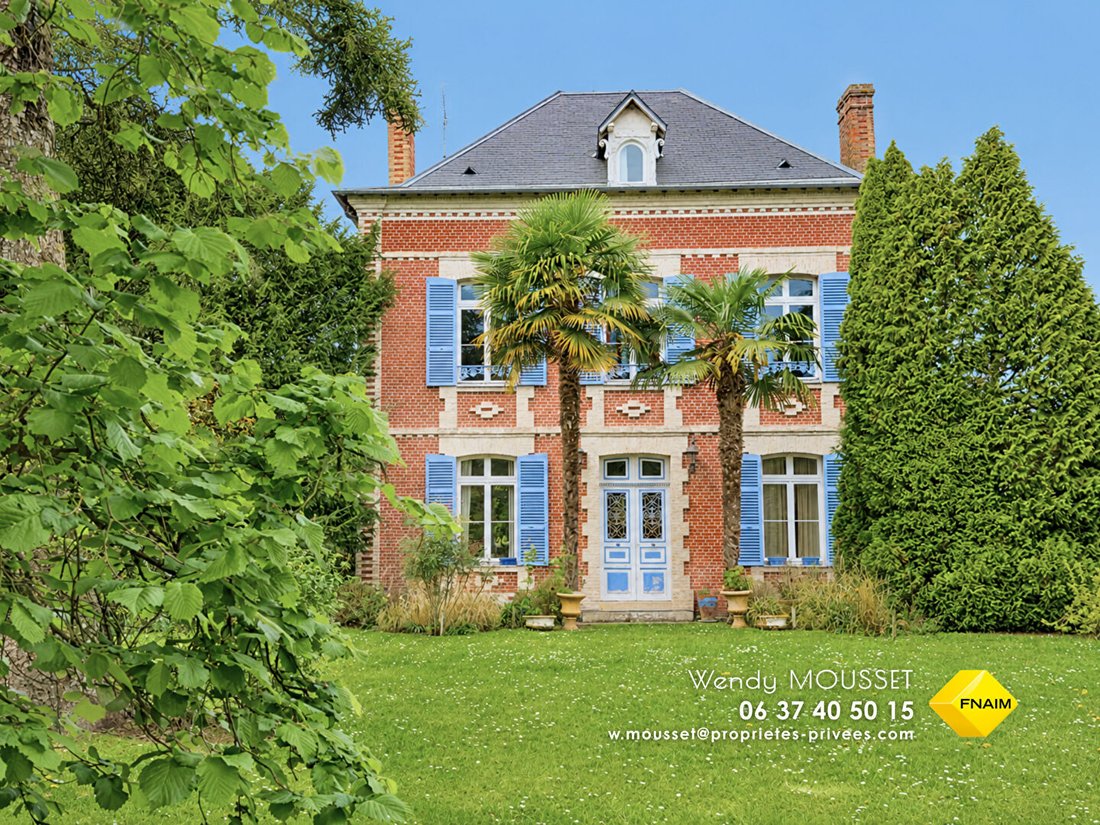 Villa in Sud, Saint-Nom-la-Bretèche, France 1 - 17992248