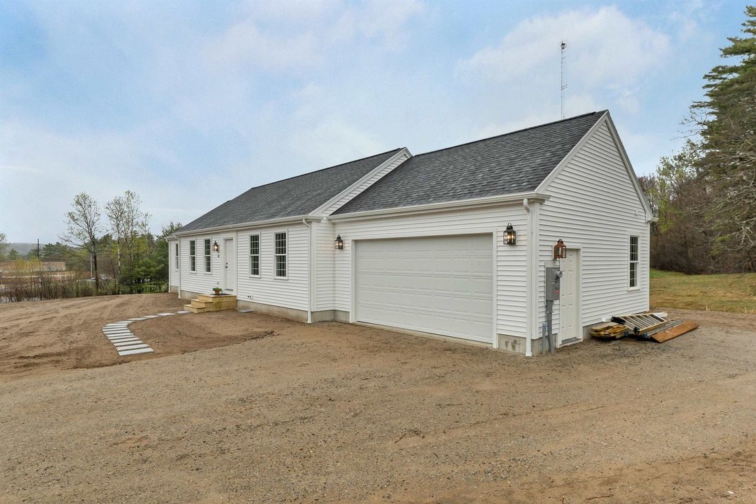 House in Franklin, New Hampshire, United States 1 - 17990685