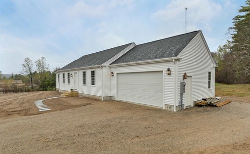 House in Franklin, New Hampshire, United States 1