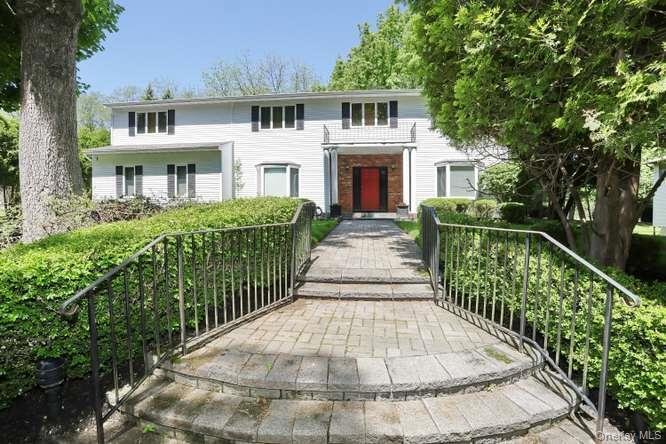 House in Airmont, New York, United States 3 - 17996010