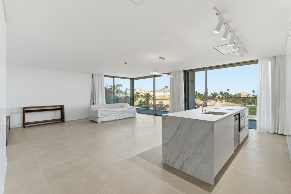 Apartment in Lagoa e Carvoeiro, Algarve, Portugal 1 - 17986279