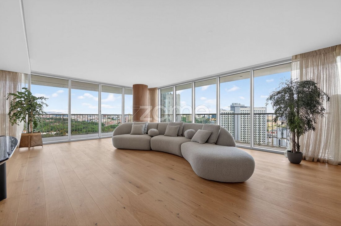 Apartment in Campolide, Lisbon, Portugal 2 - 17990000