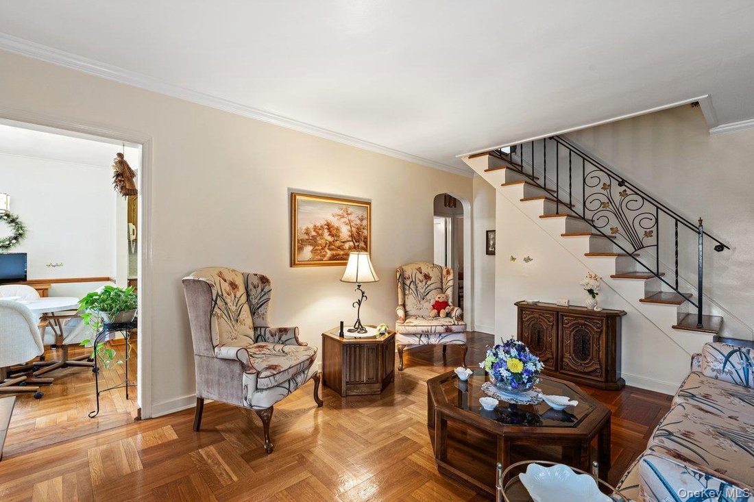House in New York, New York, United States 3 - 17987654