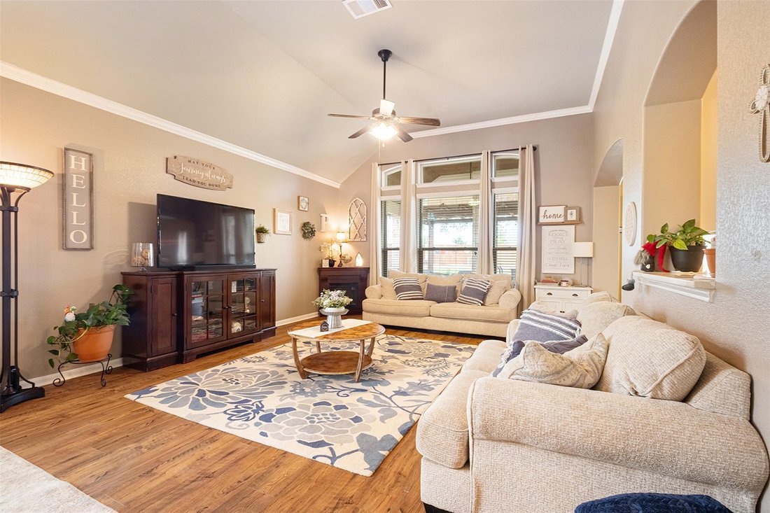 House in Bastrop, Texas, United States 5 - 17988452
