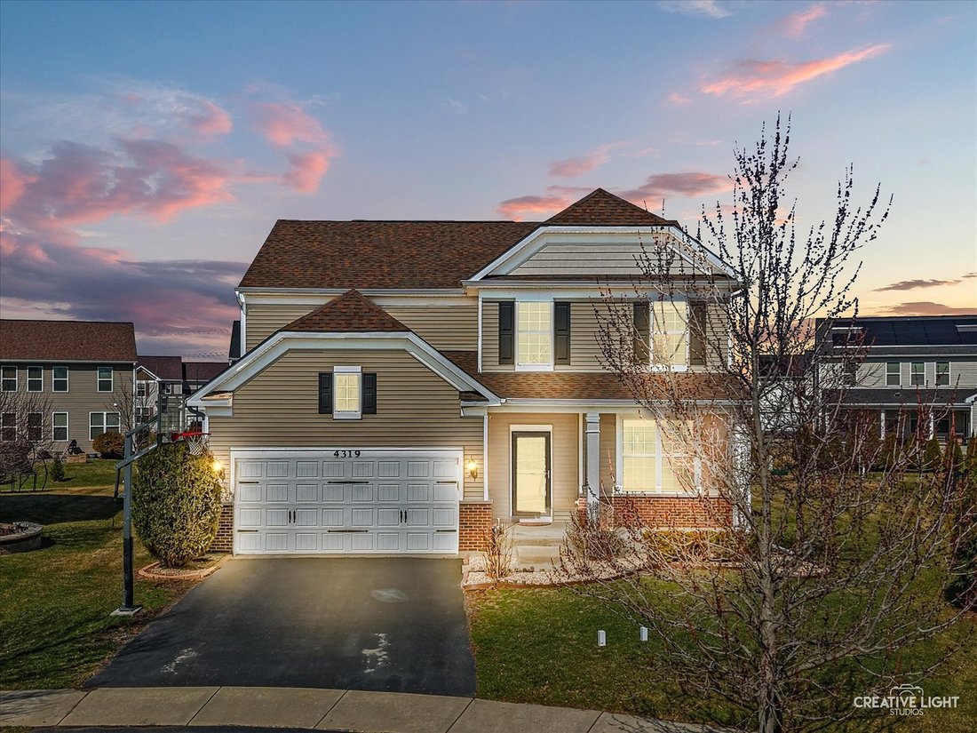 House in Naperville, Illinois, United States 4 - 17988721