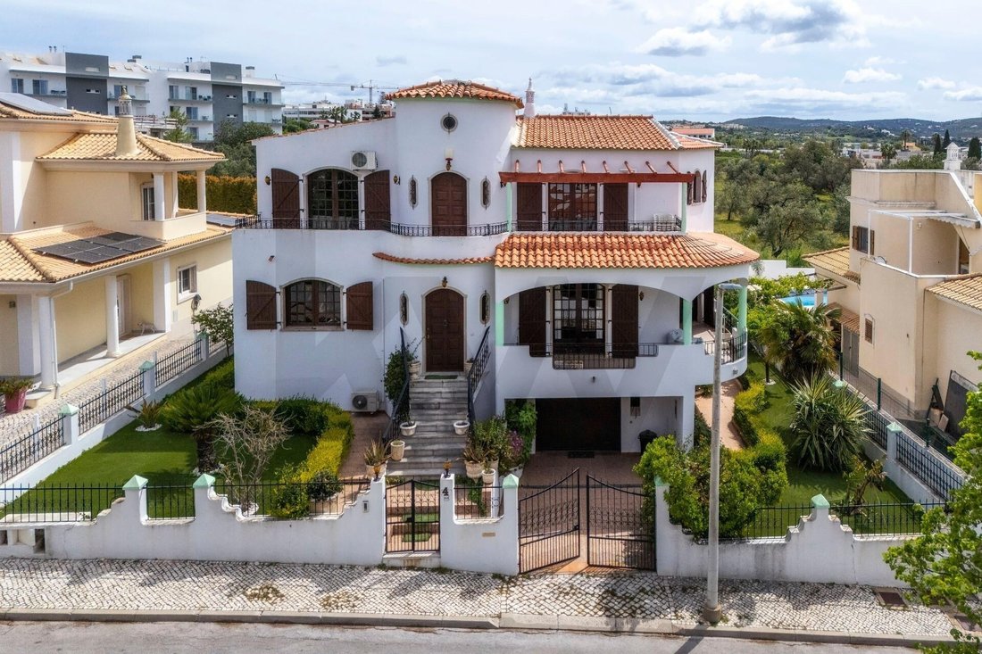 House in Loule (Sao Sebastiao), Algarve, Portugal 1 - 17989590