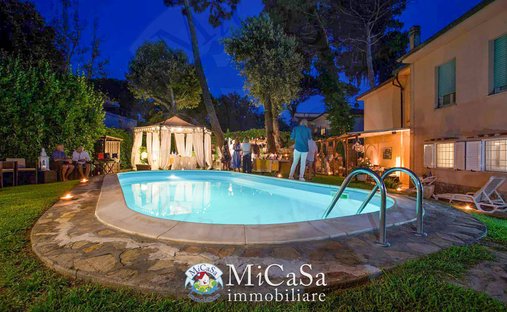 Villa in Tirrenia, Pisa, Italy 1