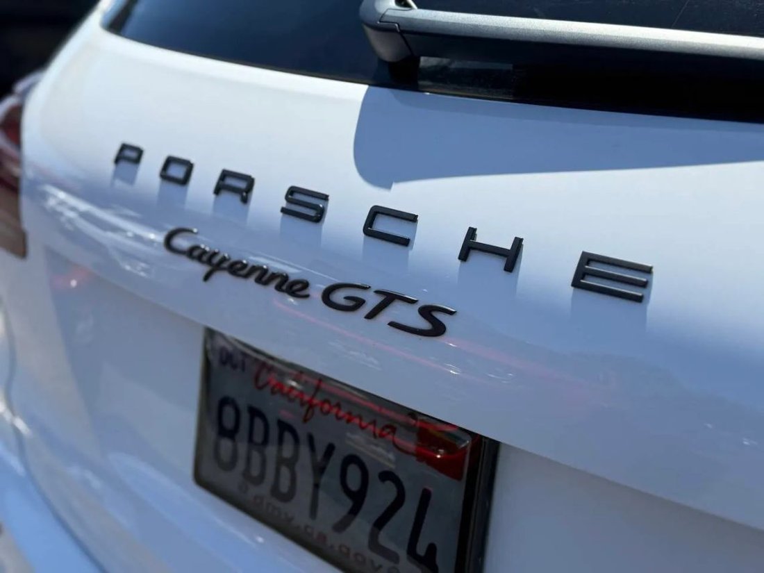 Suv in Sacramento, CA, United States 5 - 17997552