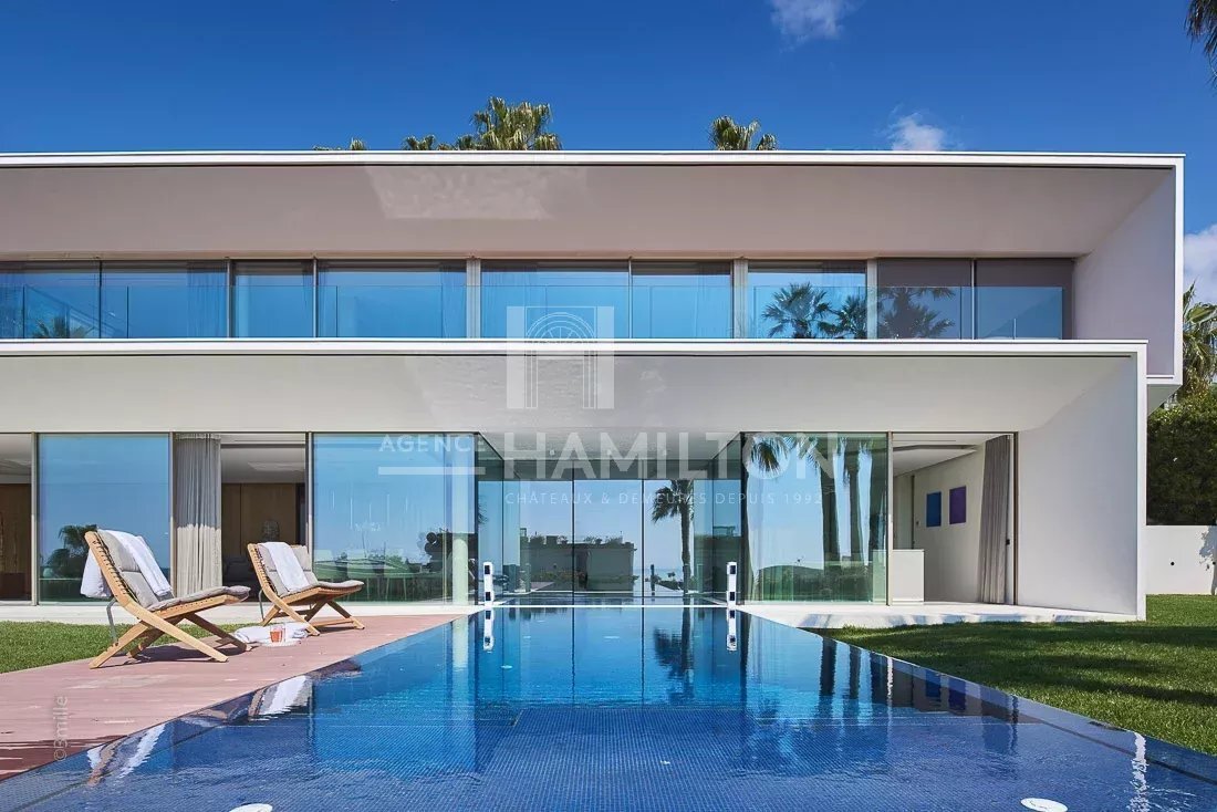 Villa in French Riviera, Provence-Alpes-Côte d'Azur, France 3 - 17992469
