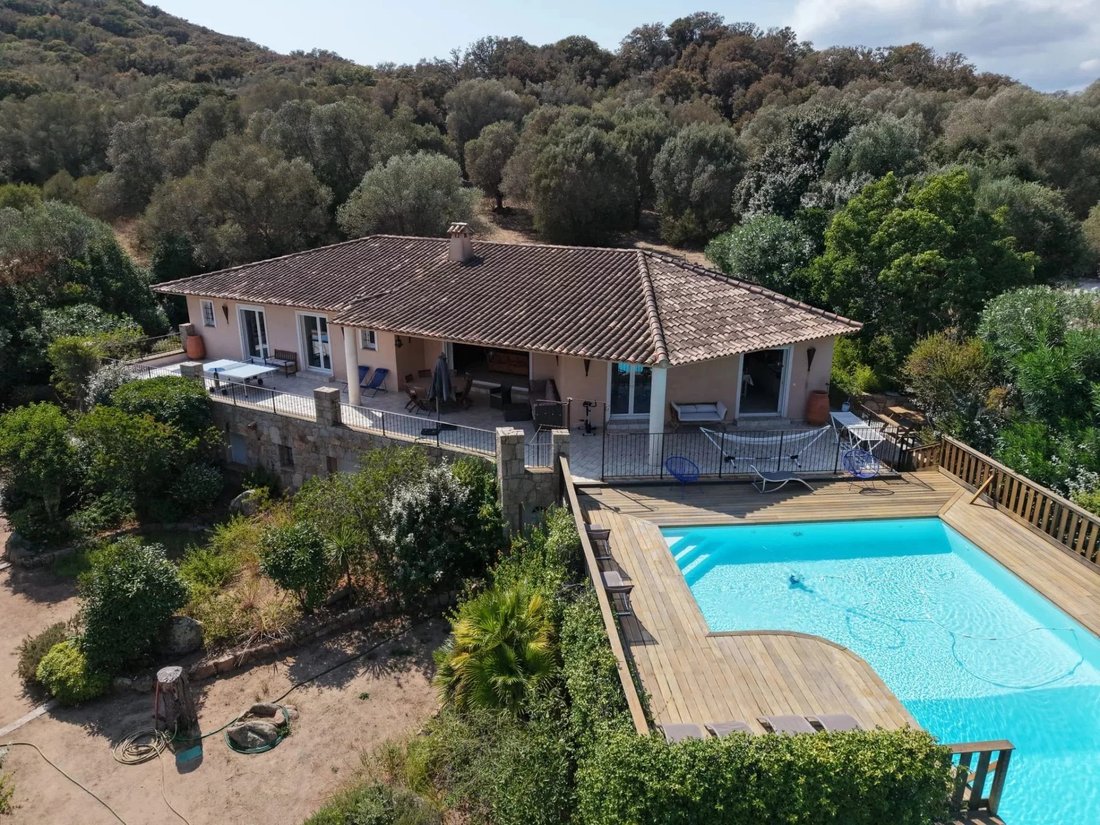 House in Porto-Vecchio, Corsica, France 3 - 16937515