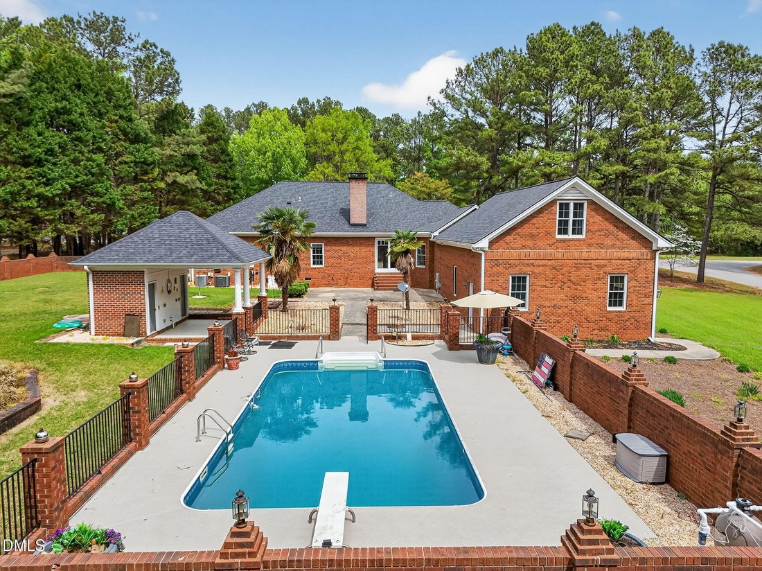 House in Clayton, North Carolina, United States 4 - 17996061