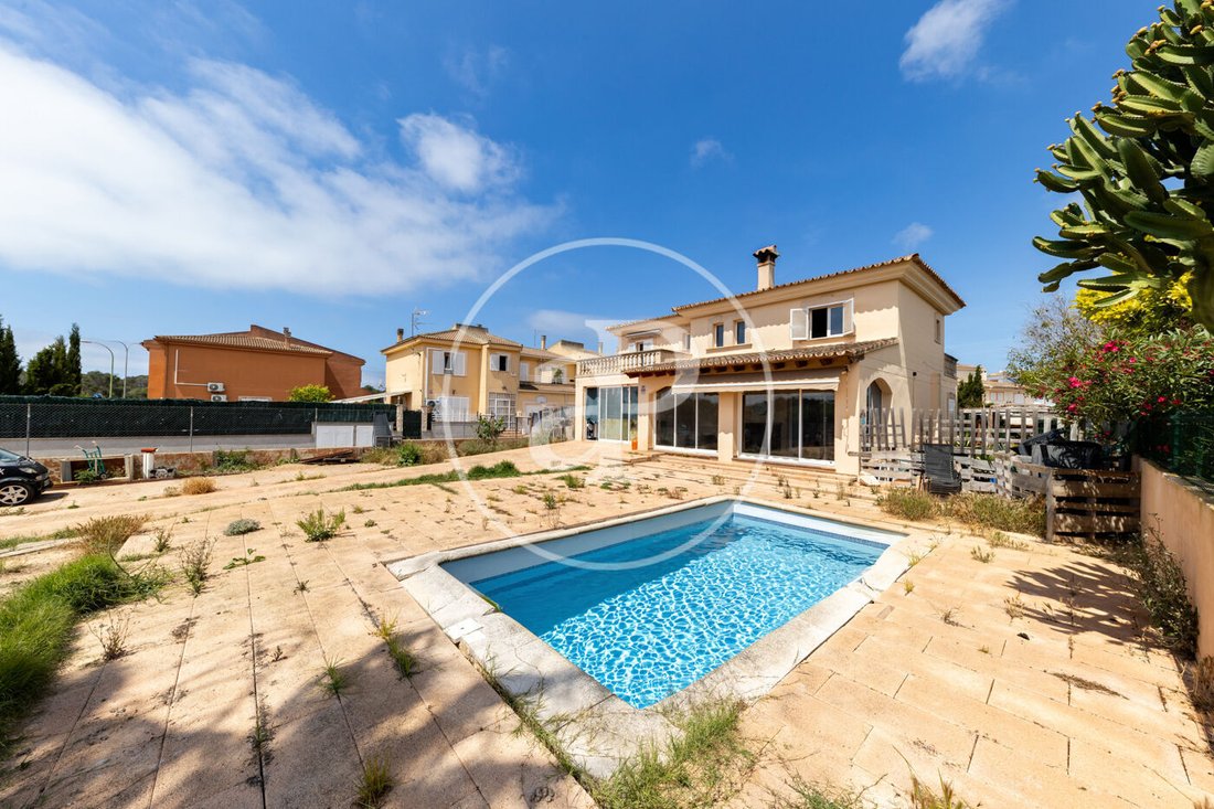 Villa in Llucmajor, Balearic Islands, Spain 1 - 17991621