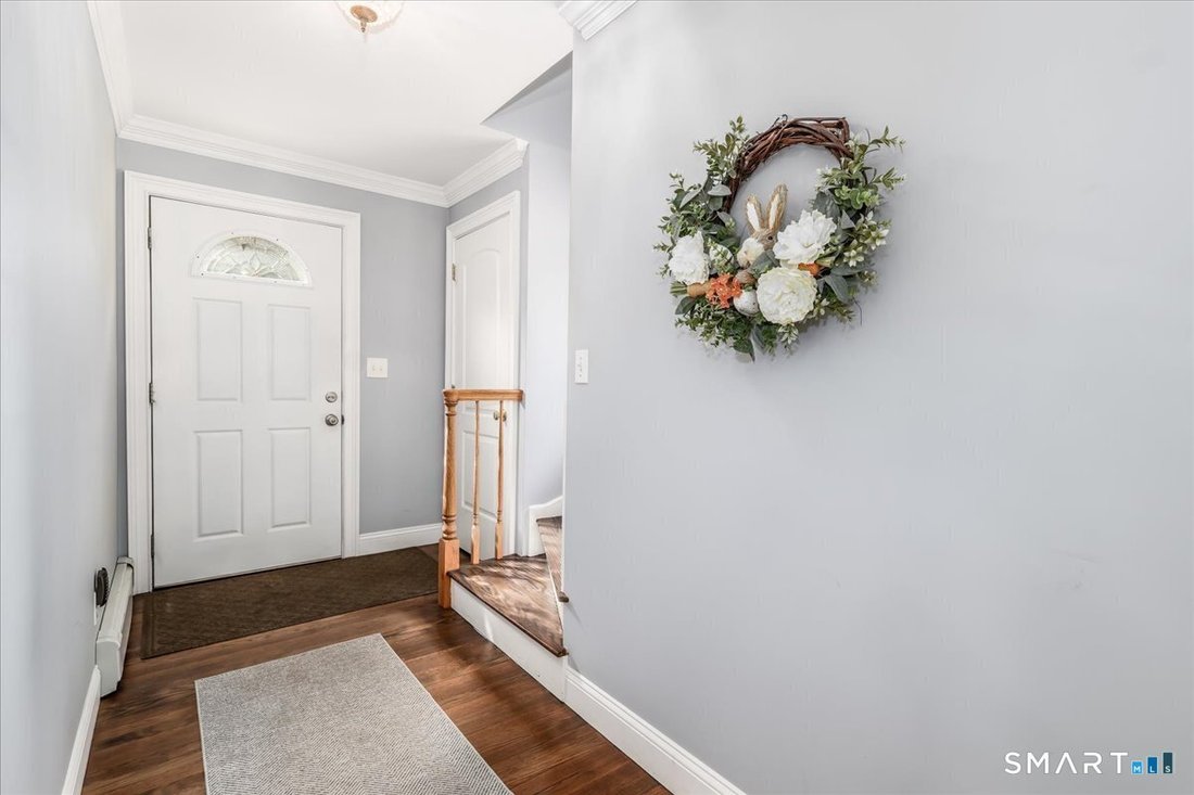 House in Newtown, Connecticut, United States 5 - 17996185