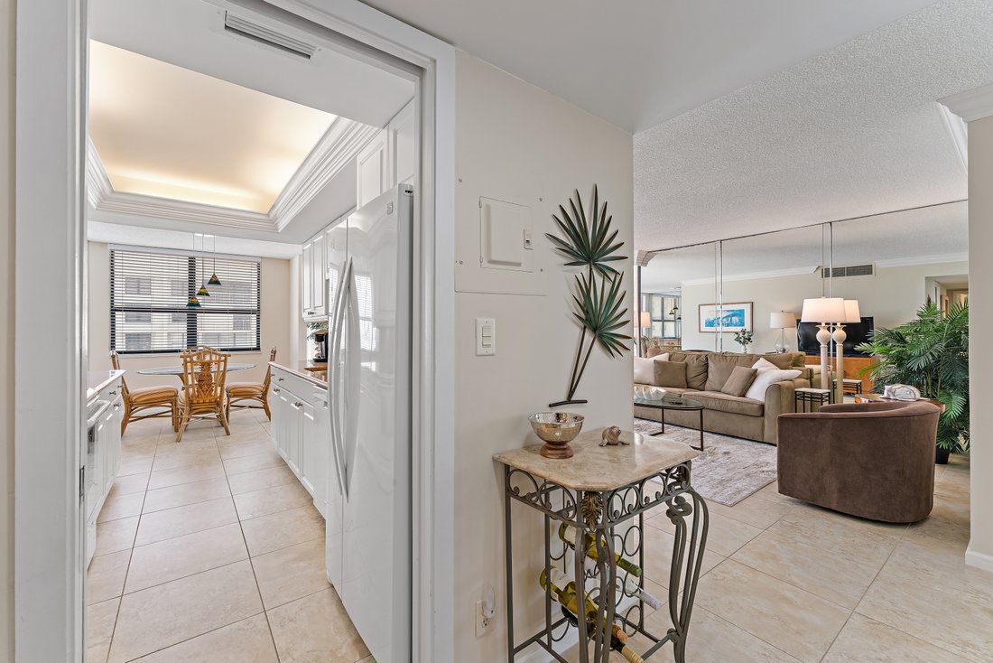 Condo in Riviera Beach, Florida, United States 5 - 17991462