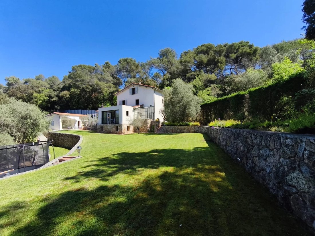 House in Nice, Provence-Alpes-Côte d'Azur, France 4 - 17989410