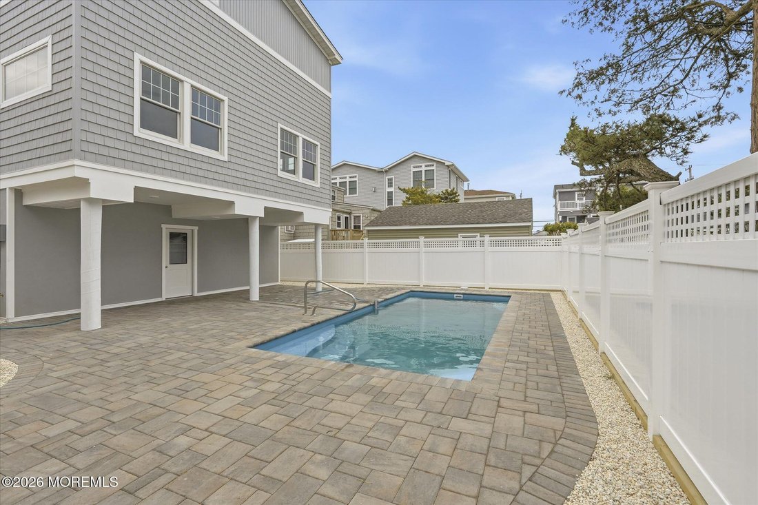 House in Beach Haven, New Jersey, United States 4 - 17994265