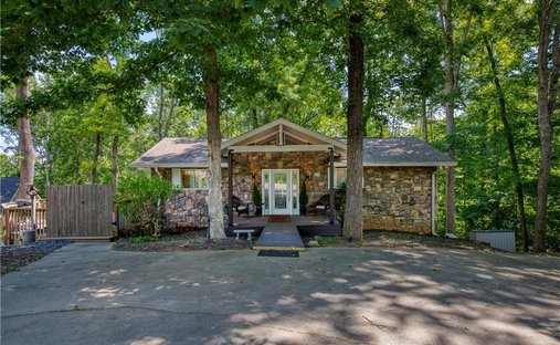 House in Gainesville, Georgia, United States 1