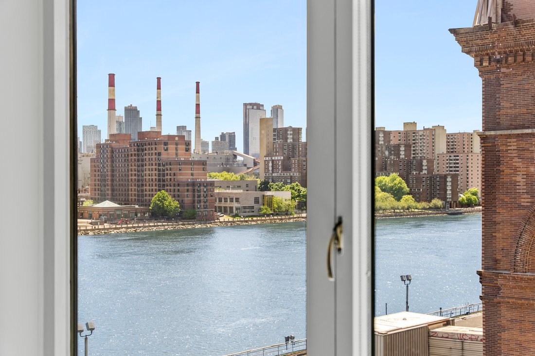 Condo in New York, New York, United States 2 - 16258801