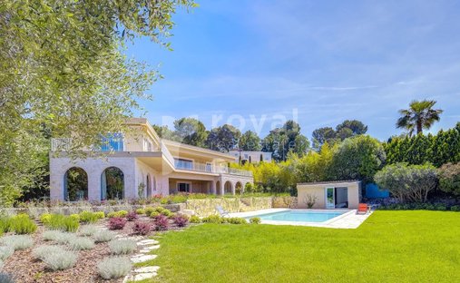 Villa in Mougins, Provence-Alpes-Côte d'Azur, France 1