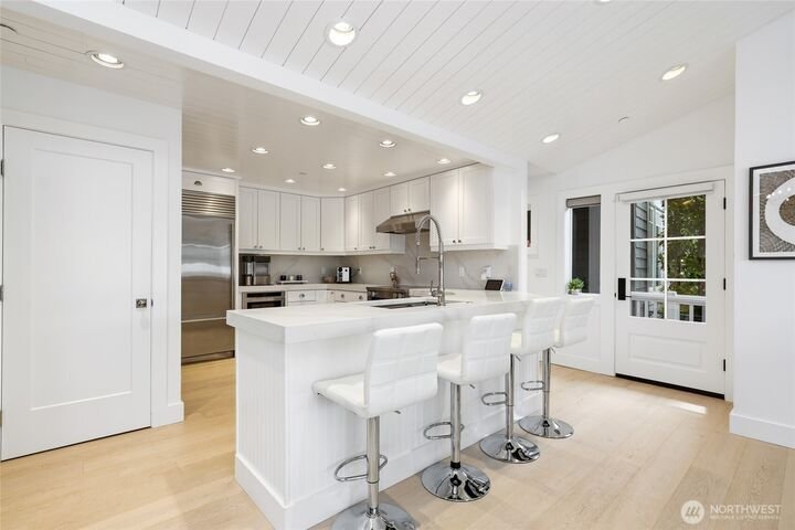 House in Bellevue, Washington, United States 2 - 17998992