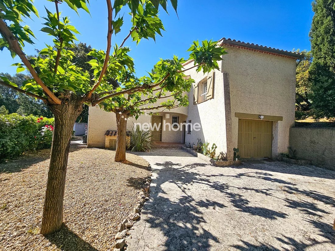 House in Le Thoronet, Provence-Alpes-Côte d'Azur, France 4 - 17986167