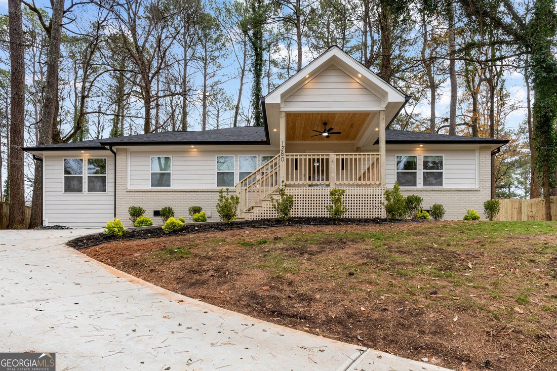 House in Smyrna, Georgia, United States 1 - 17988672