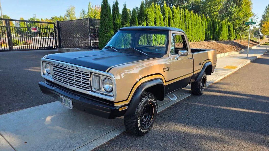 1977 Dodge D150 Pickup 4x4?Short?bed in Portland, OR, United States 1 - 16822139