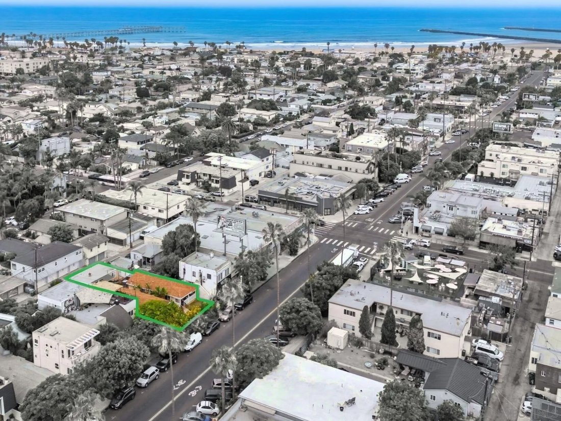 San Diego, California, United States 1 - 17988494