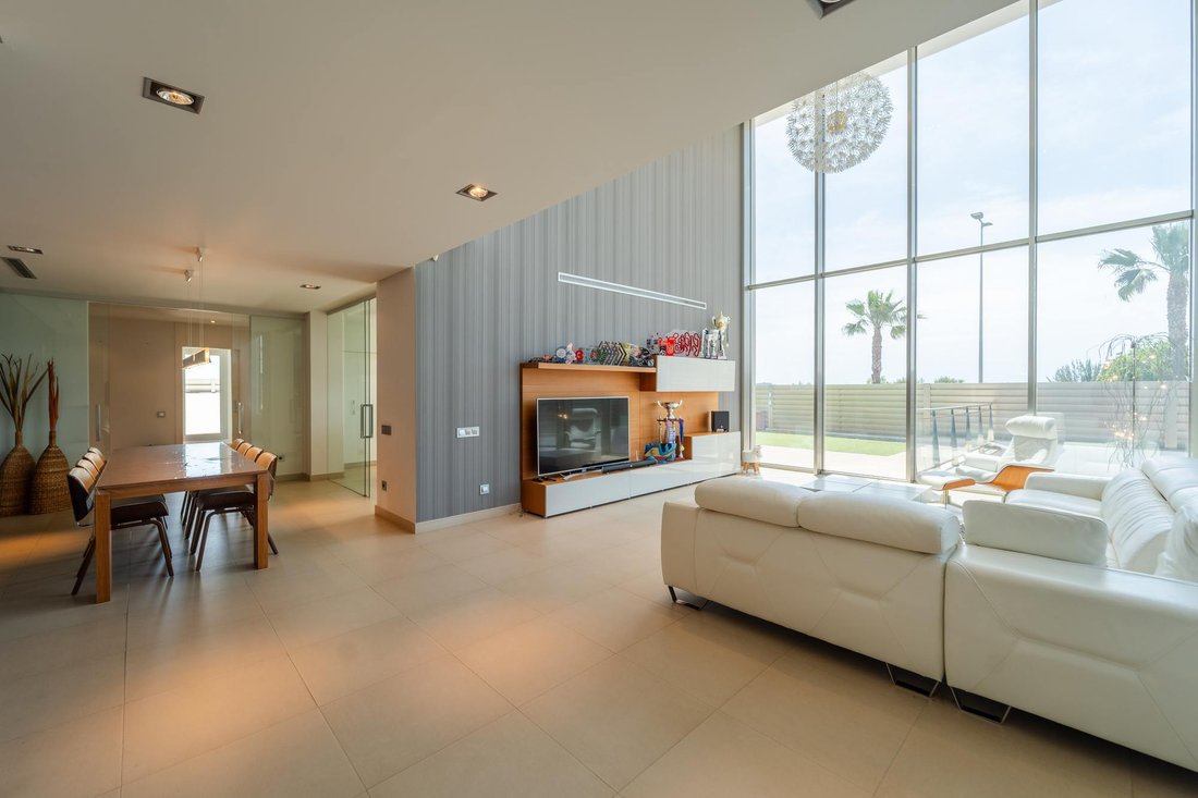 Villa in la Vall d'Uixo, Valencian Community, Spain 4 - 17988465