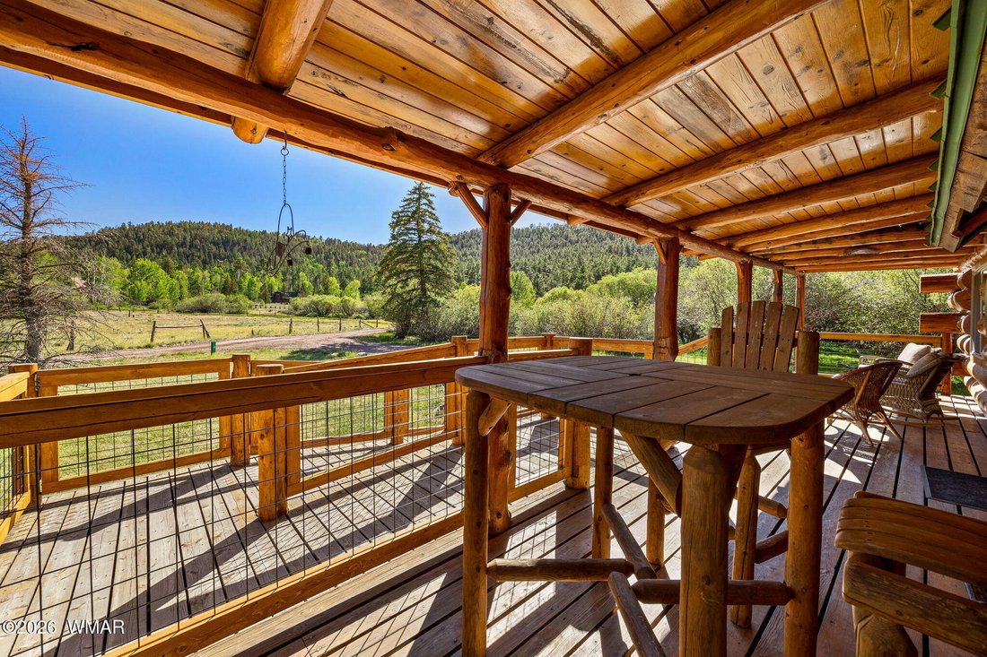 Greer, Arizona, United States 5 - 17994409