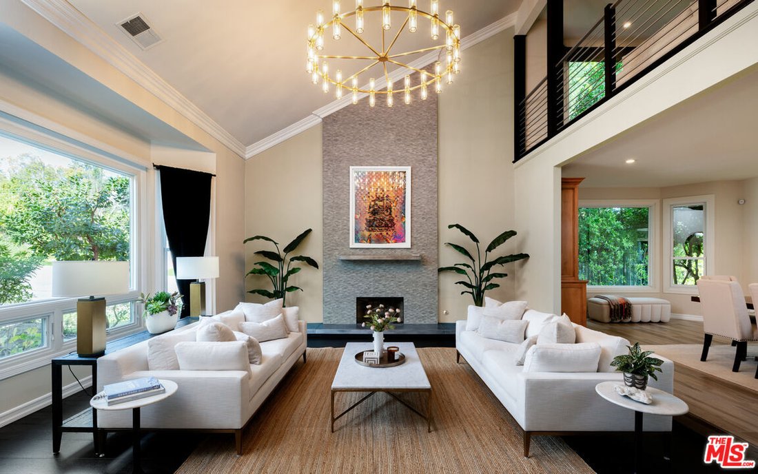 Maison à Agoura Hills, Californie, États-Unis 4 - 17389176