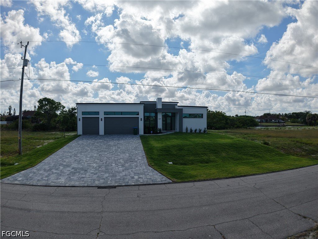 House in Cape Coral, Florida, United States 2 - 17993246