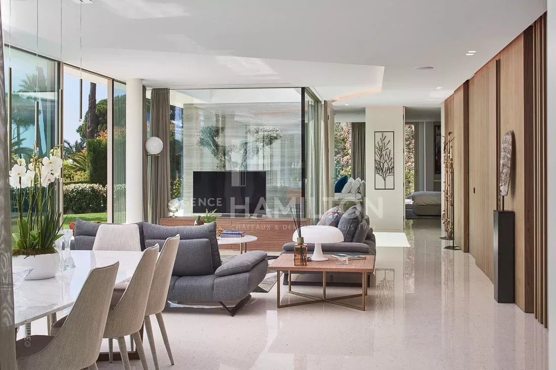 Villa in French Riviera, Provence-Alpes-Côte d'Azur, France 5 - 17992469