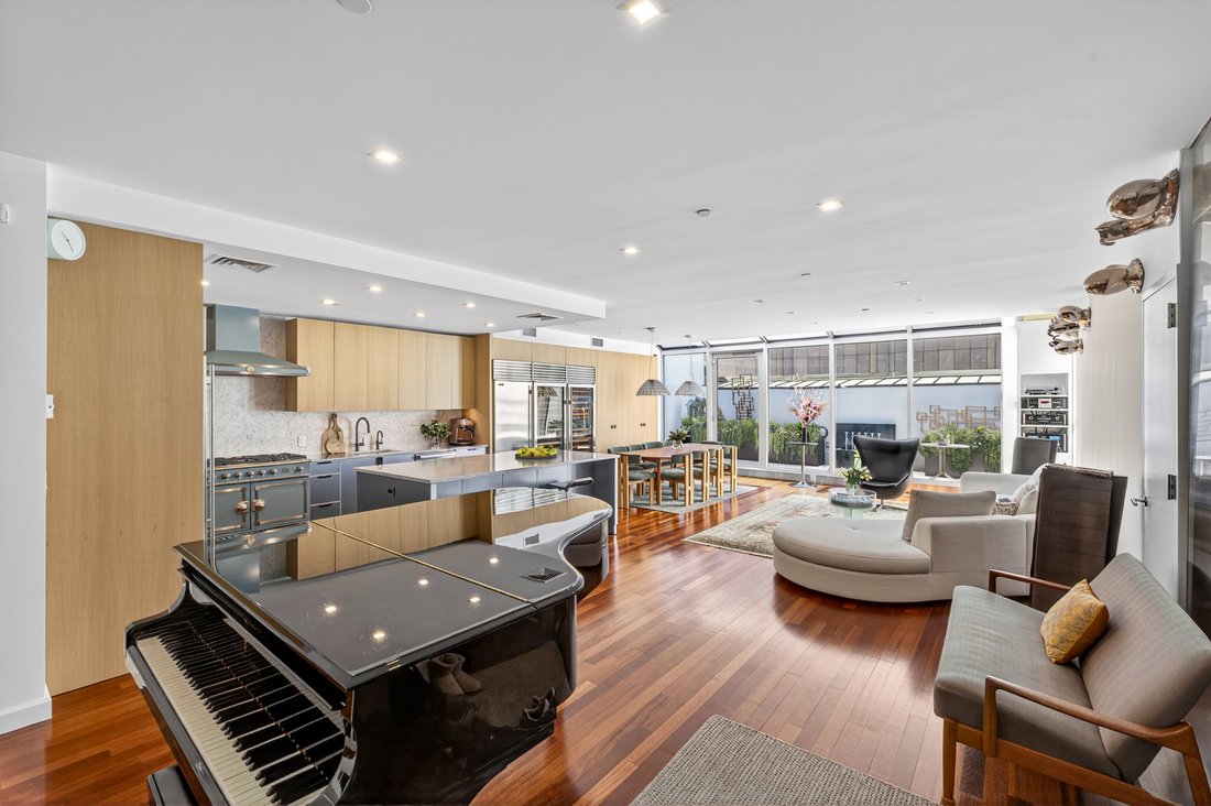 Condo in New York, New York, United States 3 - 17985988