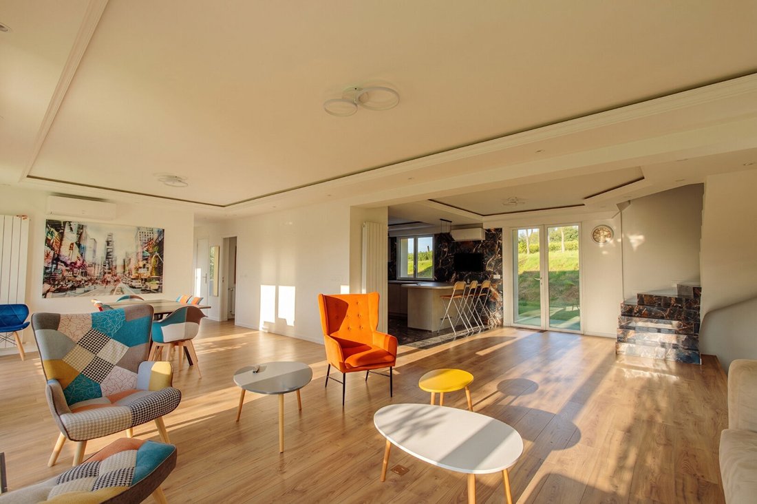 Villa in Seraincourt, Ile-de-France, France 2 - 17986699