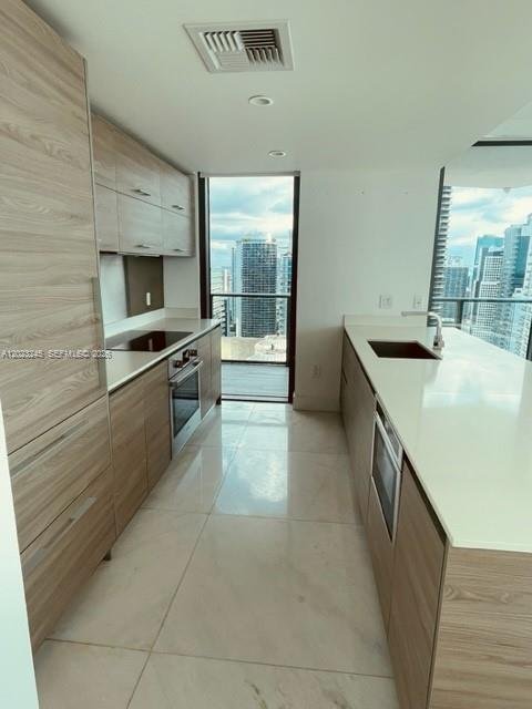 Condo in Miami, Florida, United States 3 - 17987980