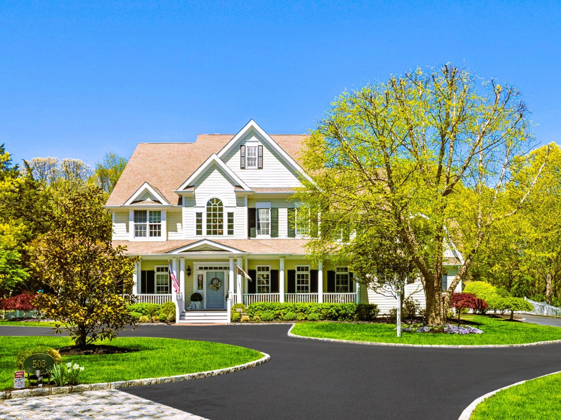 Laurel Hollow, New York, United States 1 - 17866708